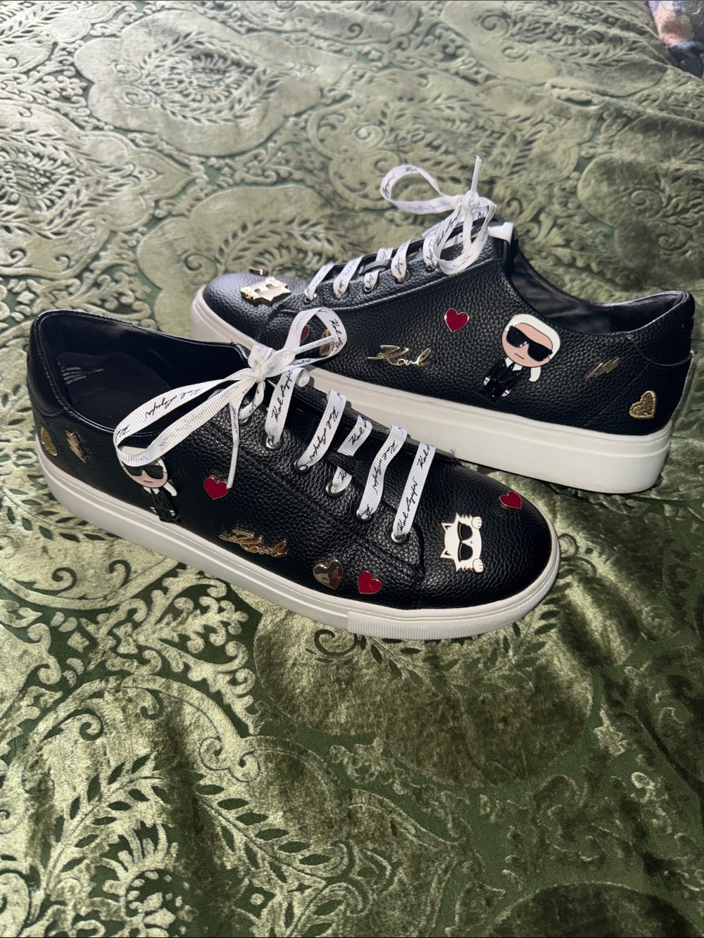 Karl Lagerfeld Black Leather Logo Patch Heart Sneakers